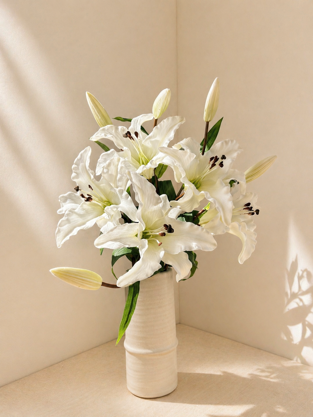 White Lily Bouquet - 5 Stems
