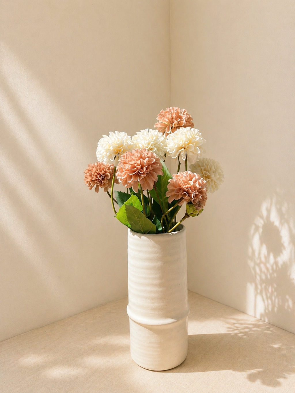 Light Coffee & Cream Dahlias