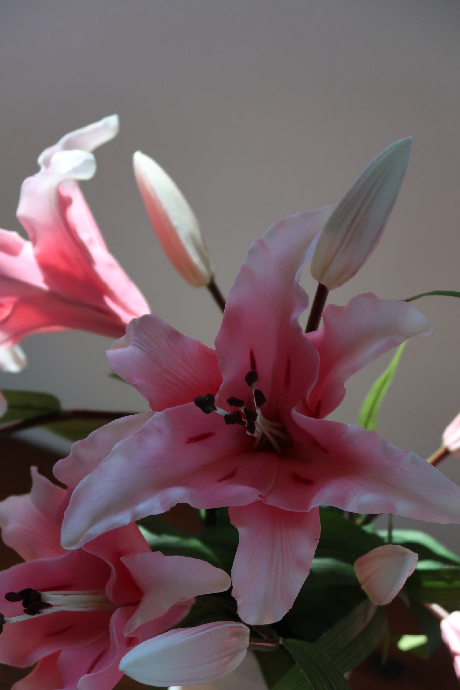 Pink Lily Bouquet – 3 Stems